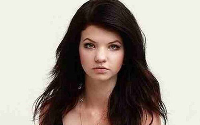 Leonie Kranzle – Johnny Simmon’s Ex- Girlfriend is Insanely Beautiful